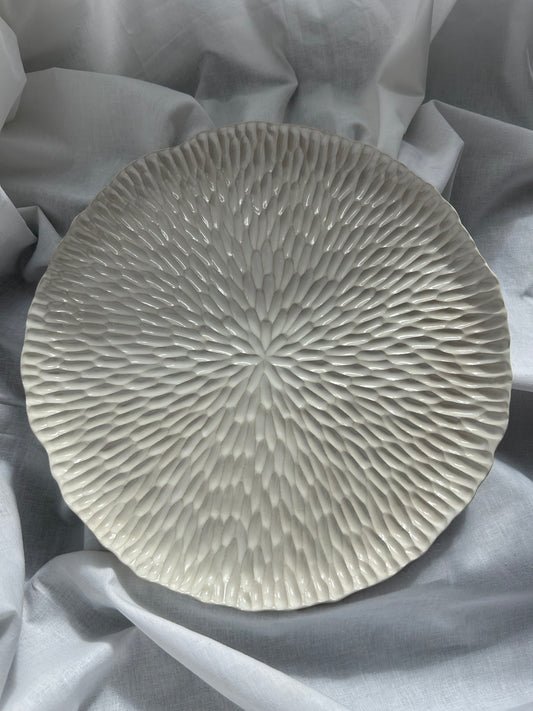Textured Plate Alabaster - Talerz Ceramiczny z Rzeźbioną Fakturą 30 cm